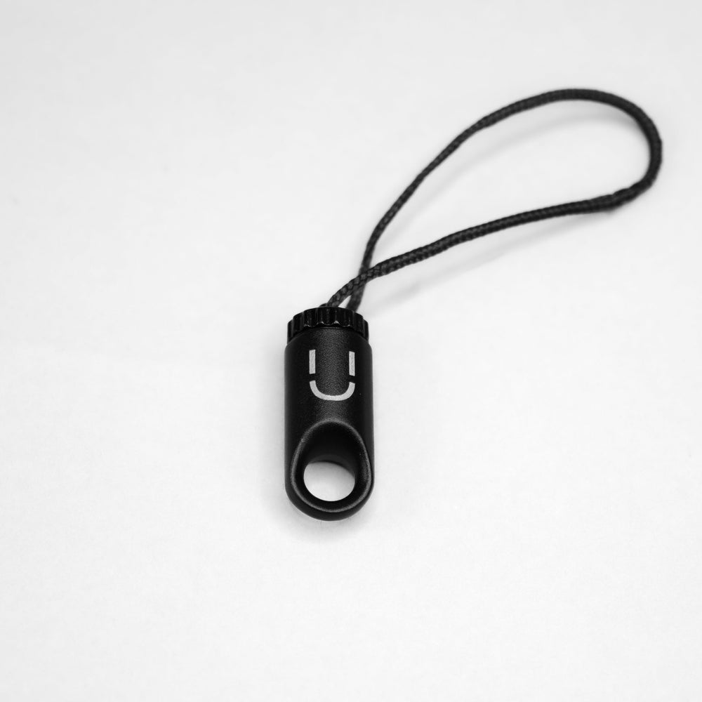 LOCKÜP™ Bullet Keychain — Enganche modular para llaves