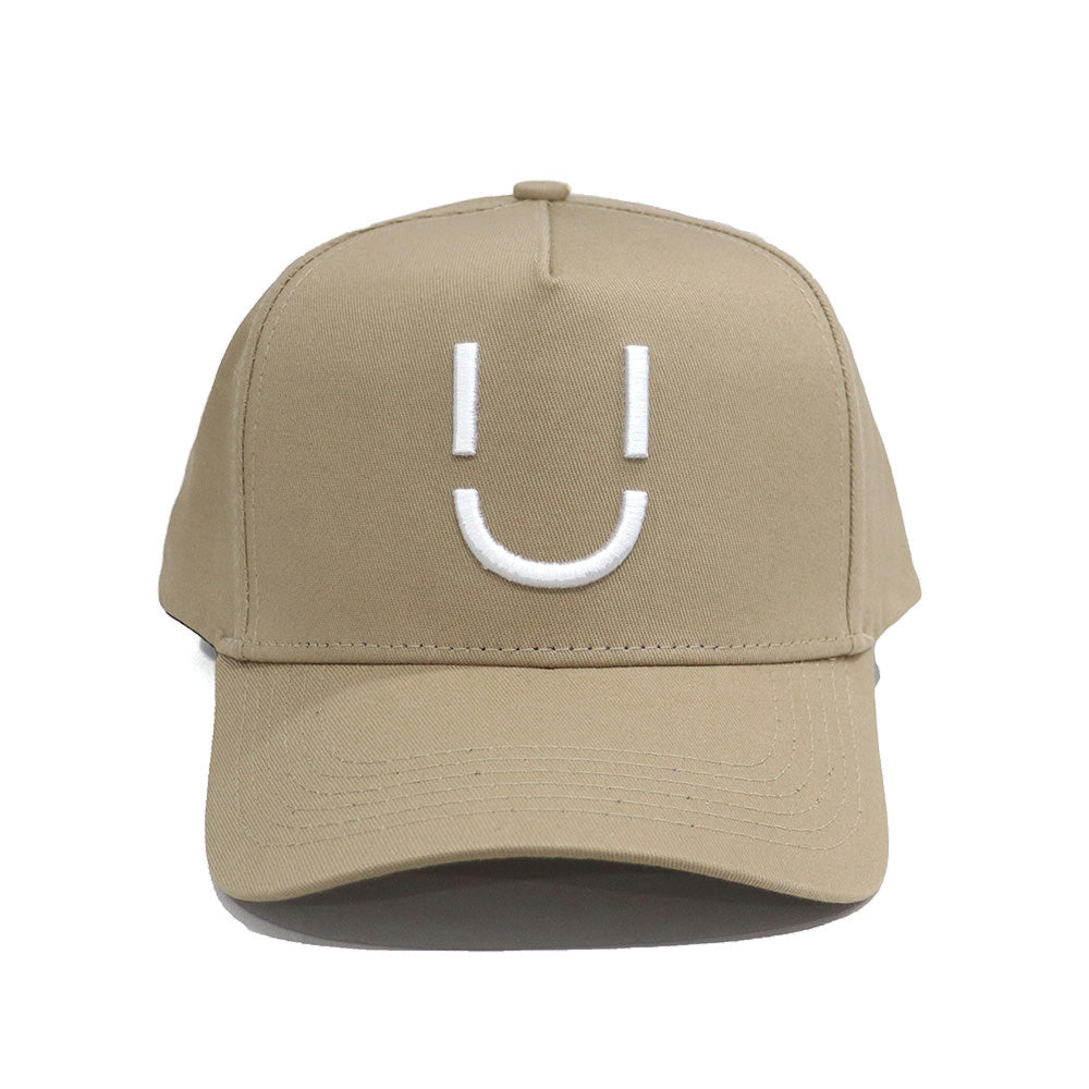 Casquette Ü CAP beige logo Ü brodé blanc vue de face #c_beige
