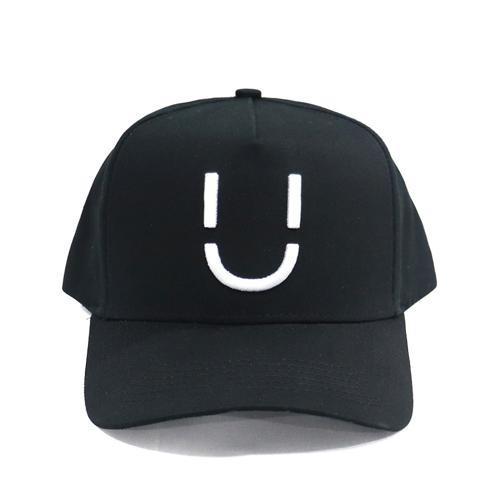 Casquette Ü CAP noire logo Ü brodé blanc vue de face #c_noir